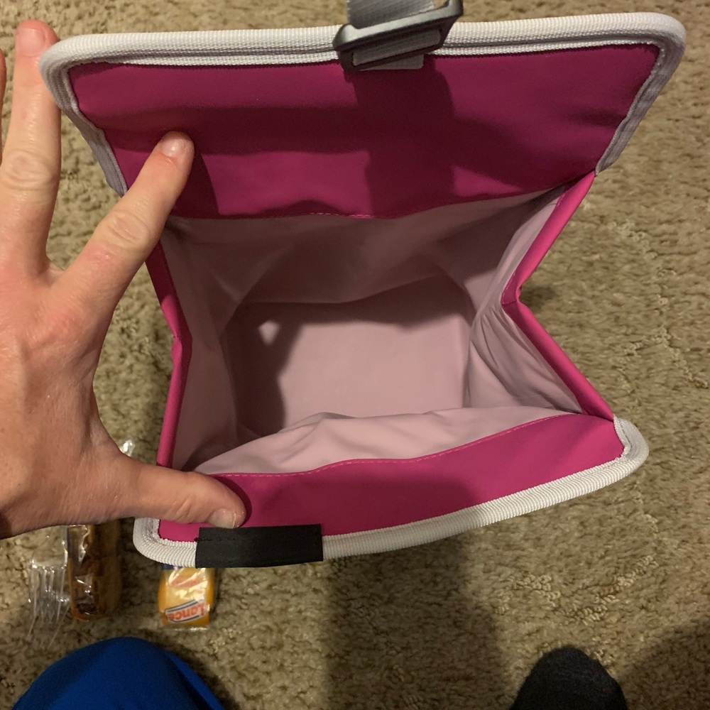 Yeti Daytrip Lunch Bag,excellent used condition